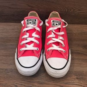 Converse All Stars - Chuck Taylors - bright pink